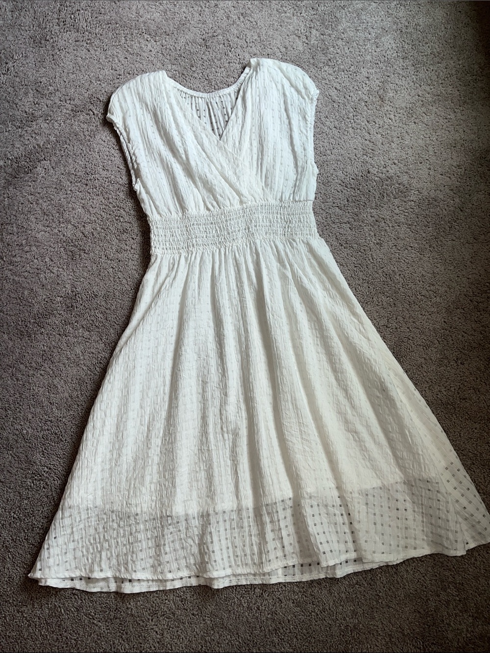 SHEIN White Textured Midi Dress with Smocked Waist